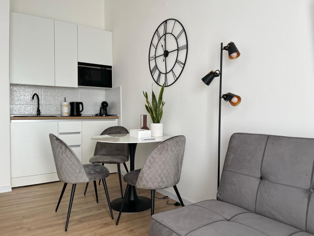 Studio Apartman Mia Zupanja Exterior foto